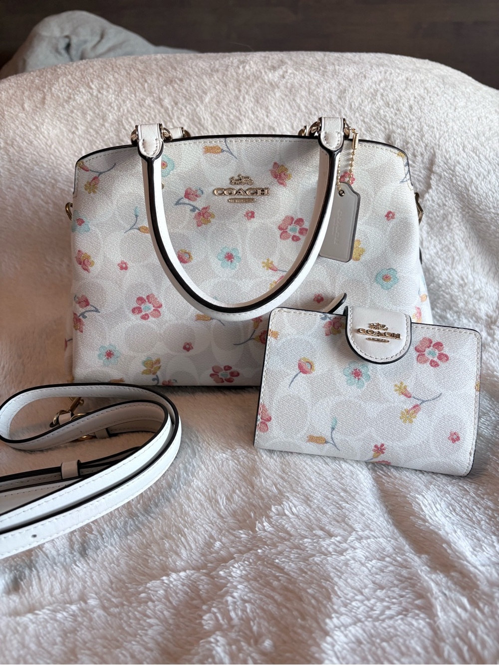 Coach Mini Lillie Carryall in Signature White and Floral with Matching Wallet